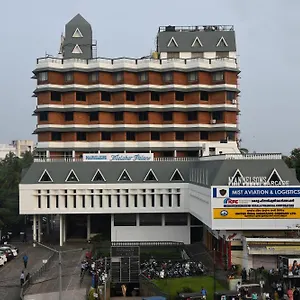 Manuelsons Malabar Palace Hotel