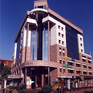 Keys Select By Lemon Tree Hotels, Malabar Gate, Hotel